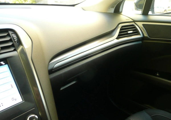 Ford Mondeo cena 77900 przebieg: 78600, rok produkcji 2019 z Koszalin małe 631